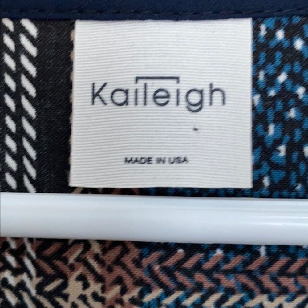 Top - Picture 3 of 4